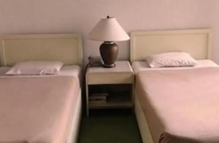 Amorsolo Mansion Hotel Manila